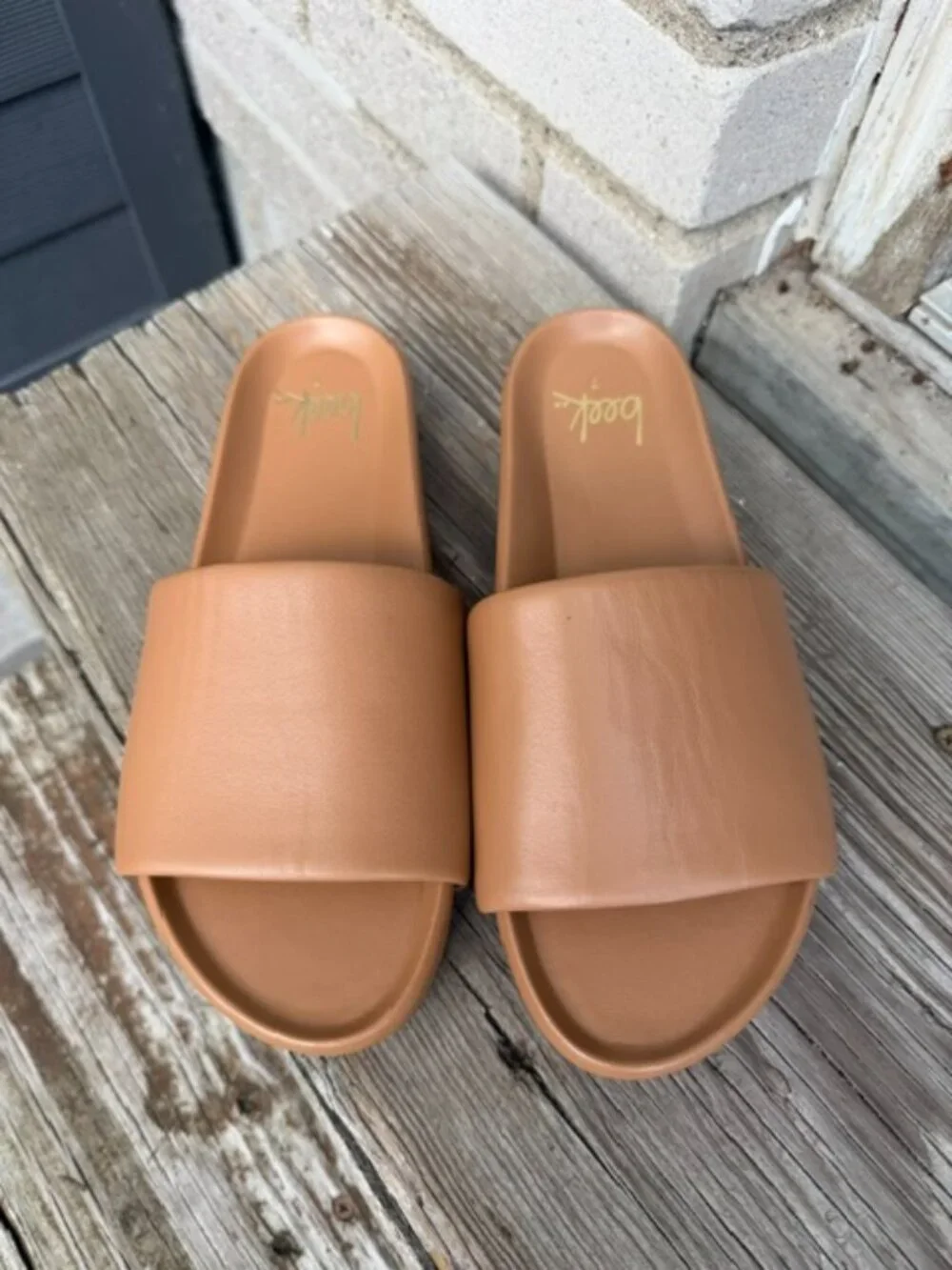 beek pelican slide