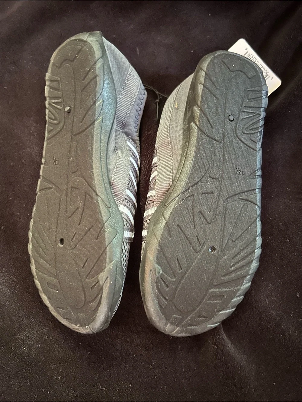 N/A lightweight gray