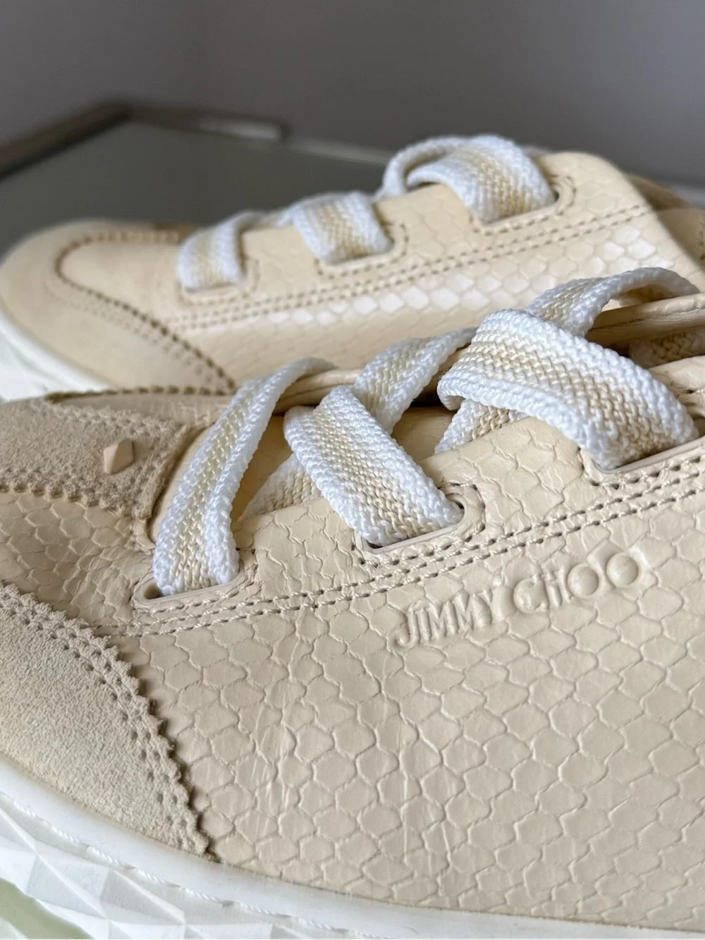 Jimmy Choo new without