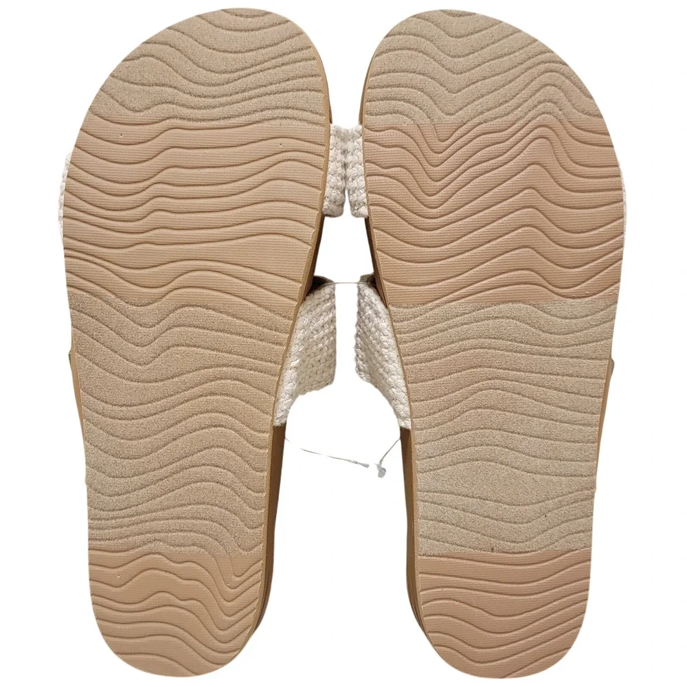 Reef women cushion
