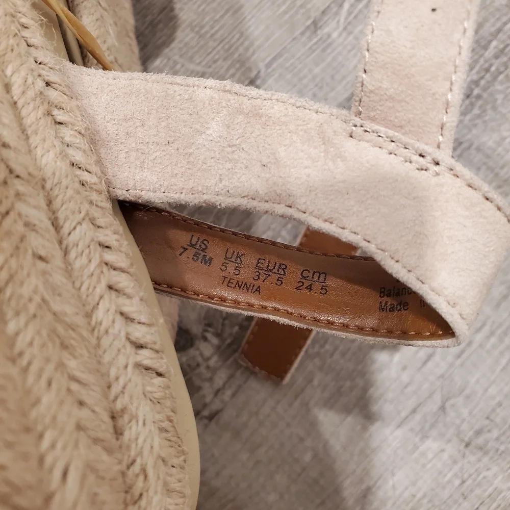 NEW Franco Sarto Tennia Espadrilles Beige