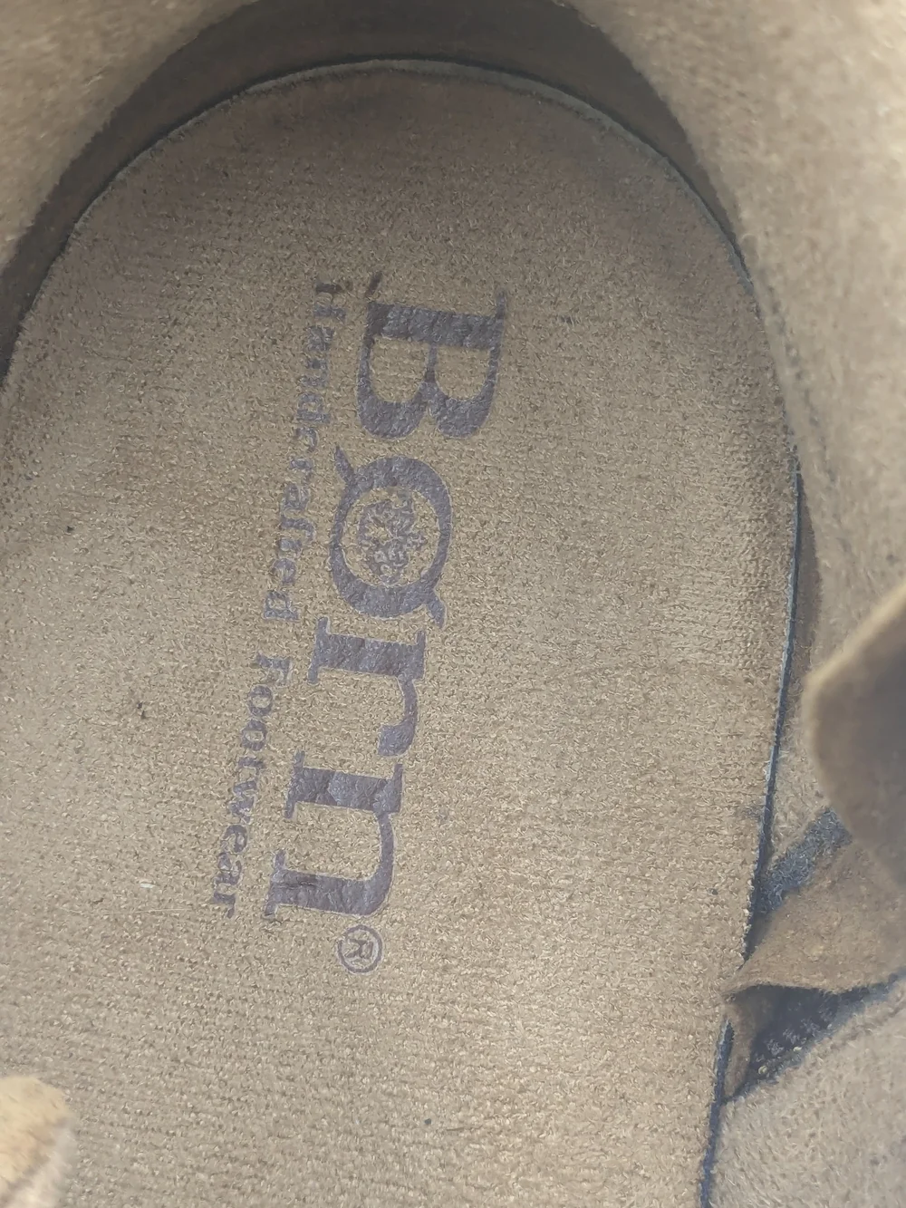 Born classic suede