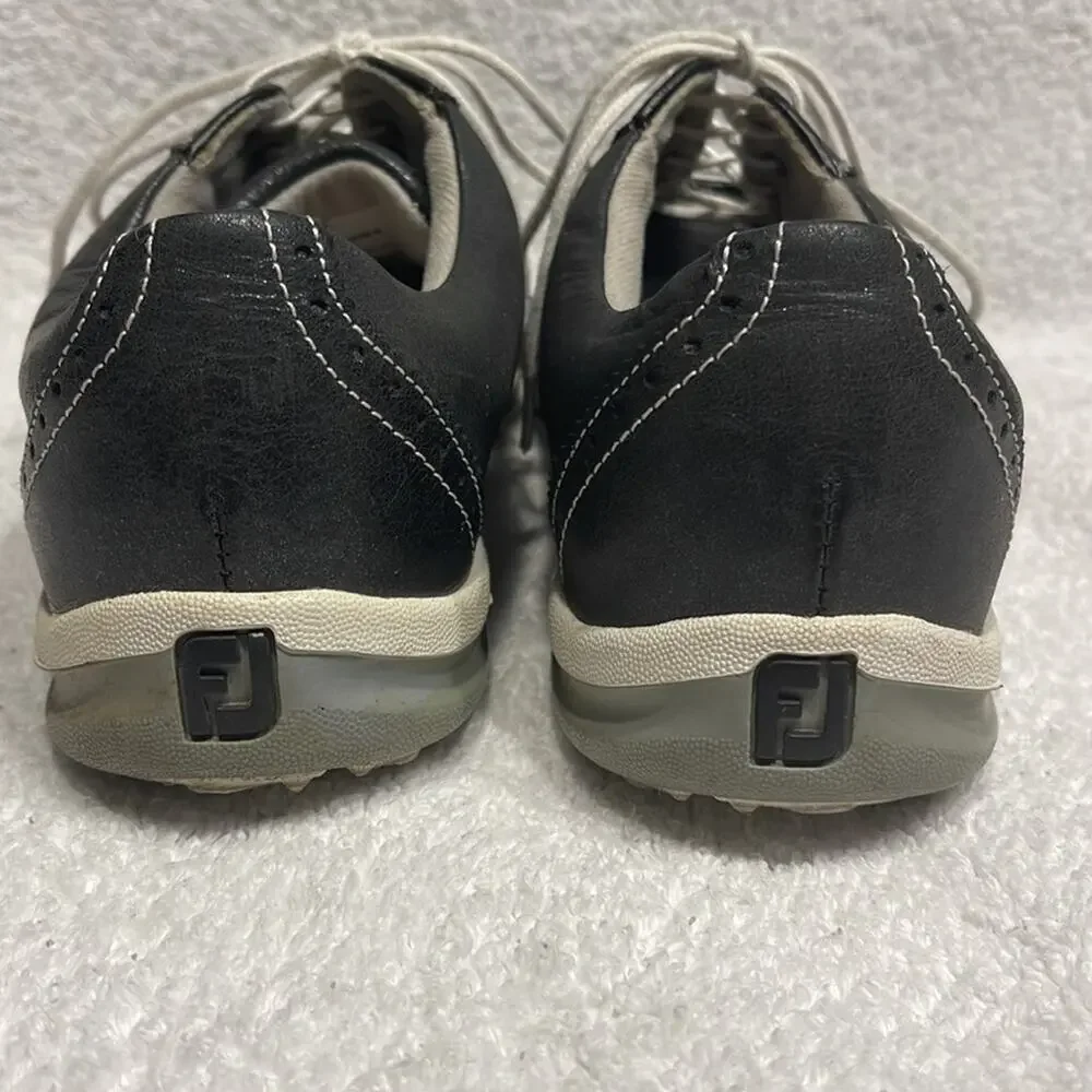 FootJoy women’s black