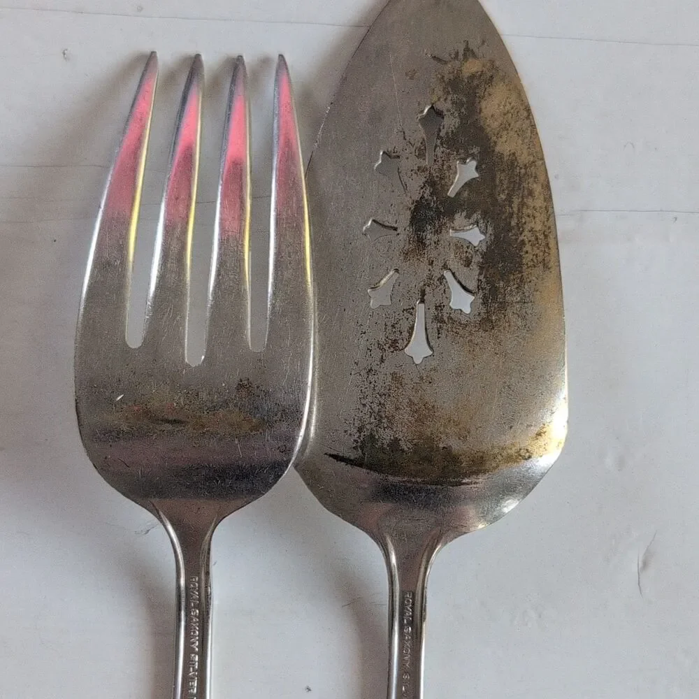 Vintage Royal Saxony 1935 International Silverplate Serving Set of 2