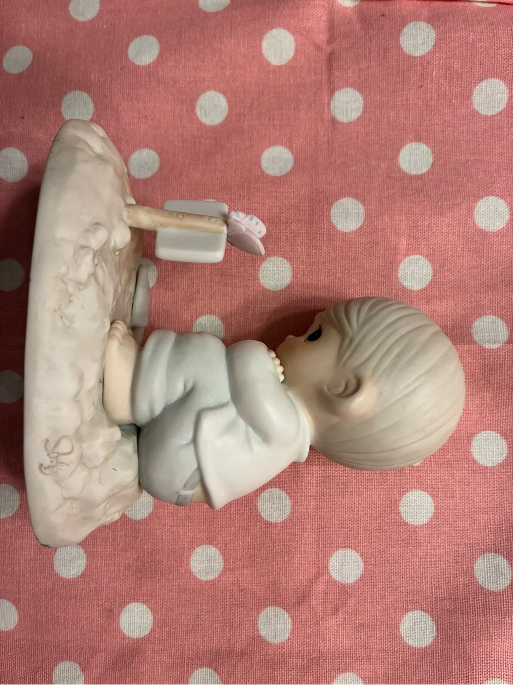 Precious Moments Boy With Seeds Figurine - White