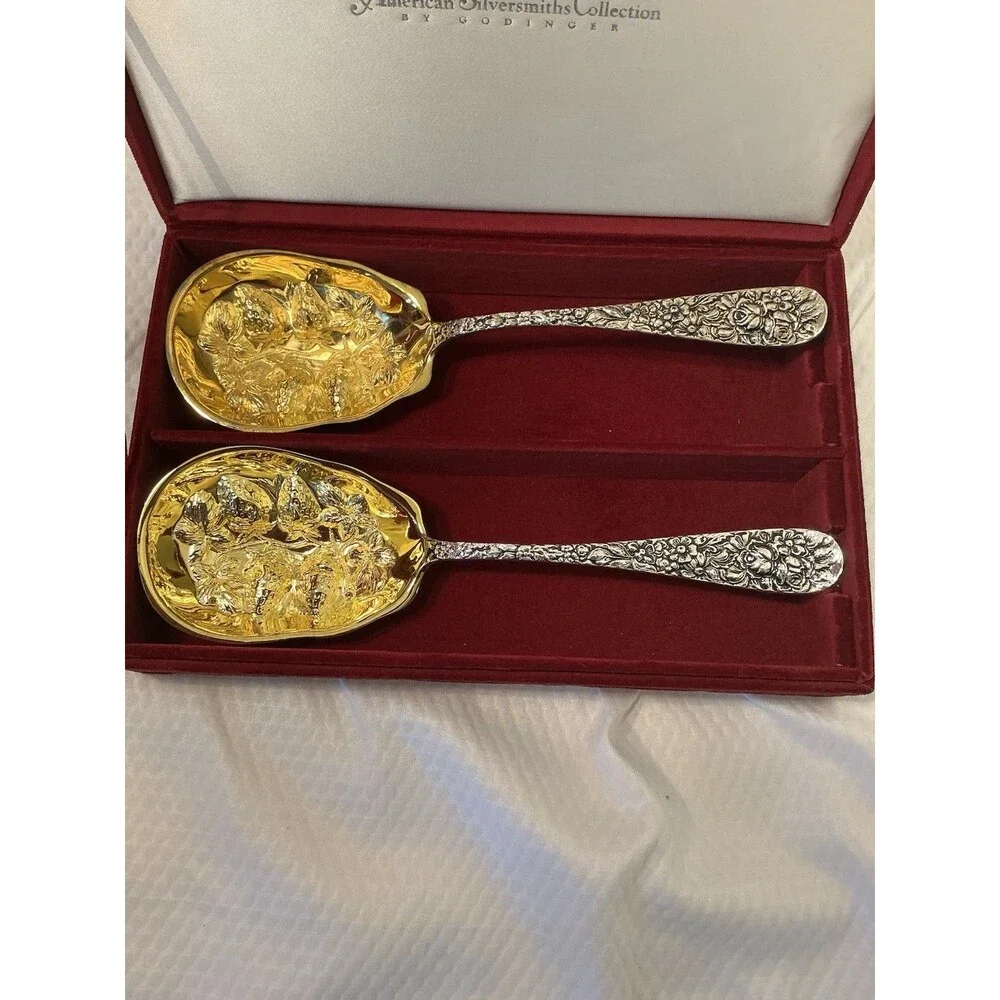Vintage Set of 2 Godinger Silversmiths Strawberry Serving Spoons~NOS In Felt Box