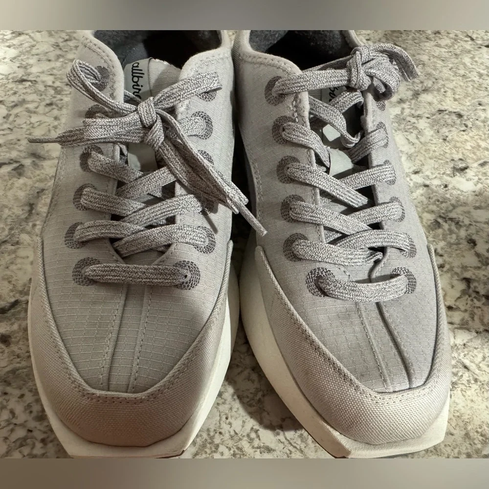 allbirds women risers