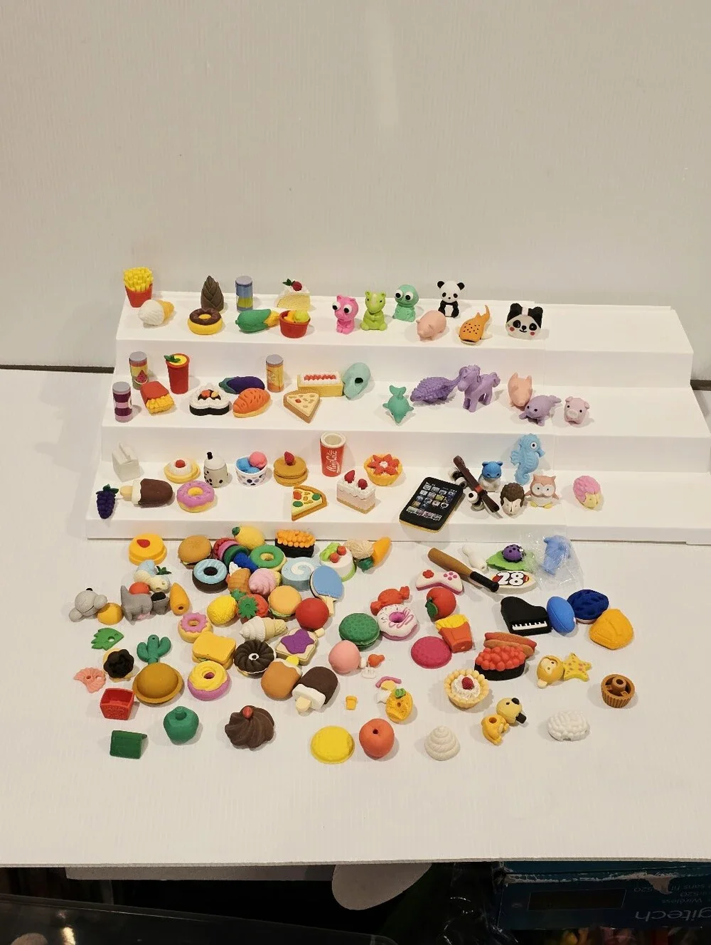 3D Puzzle Food and Animal Eraser Set