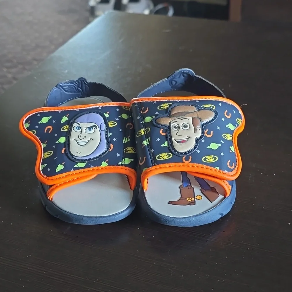 Disney toy story