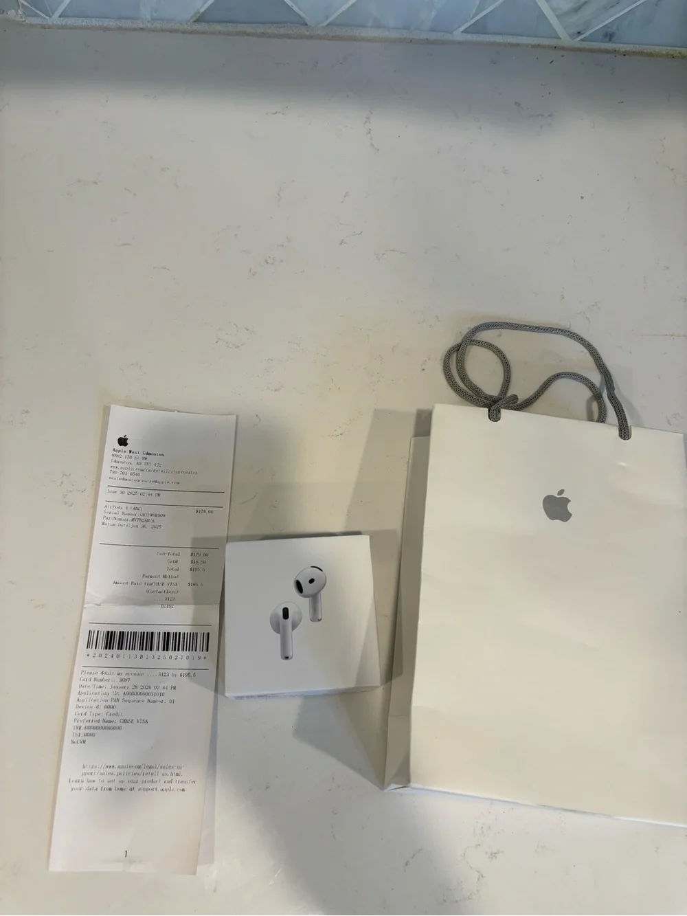 Apple airpods active