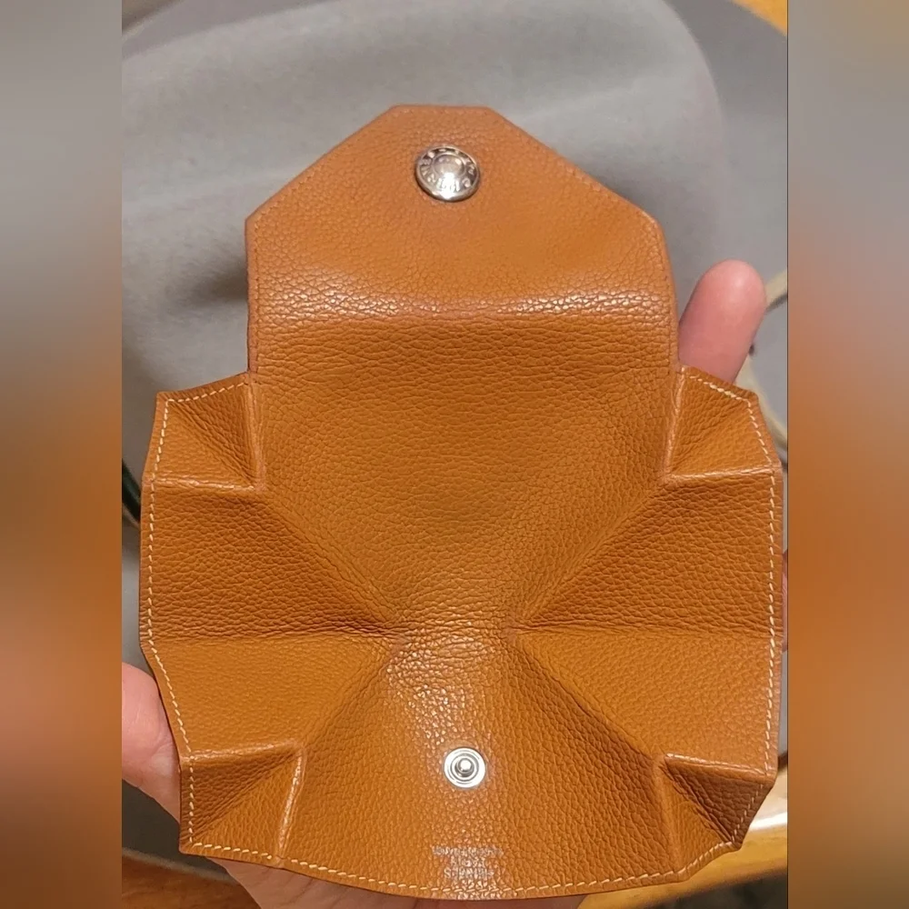 Hermes this authentic