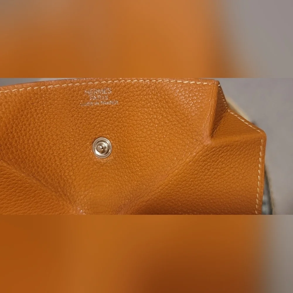 Hermes this authentic