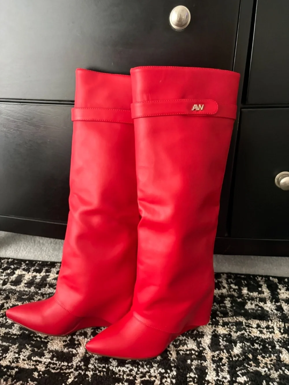 N/A boots wedge red