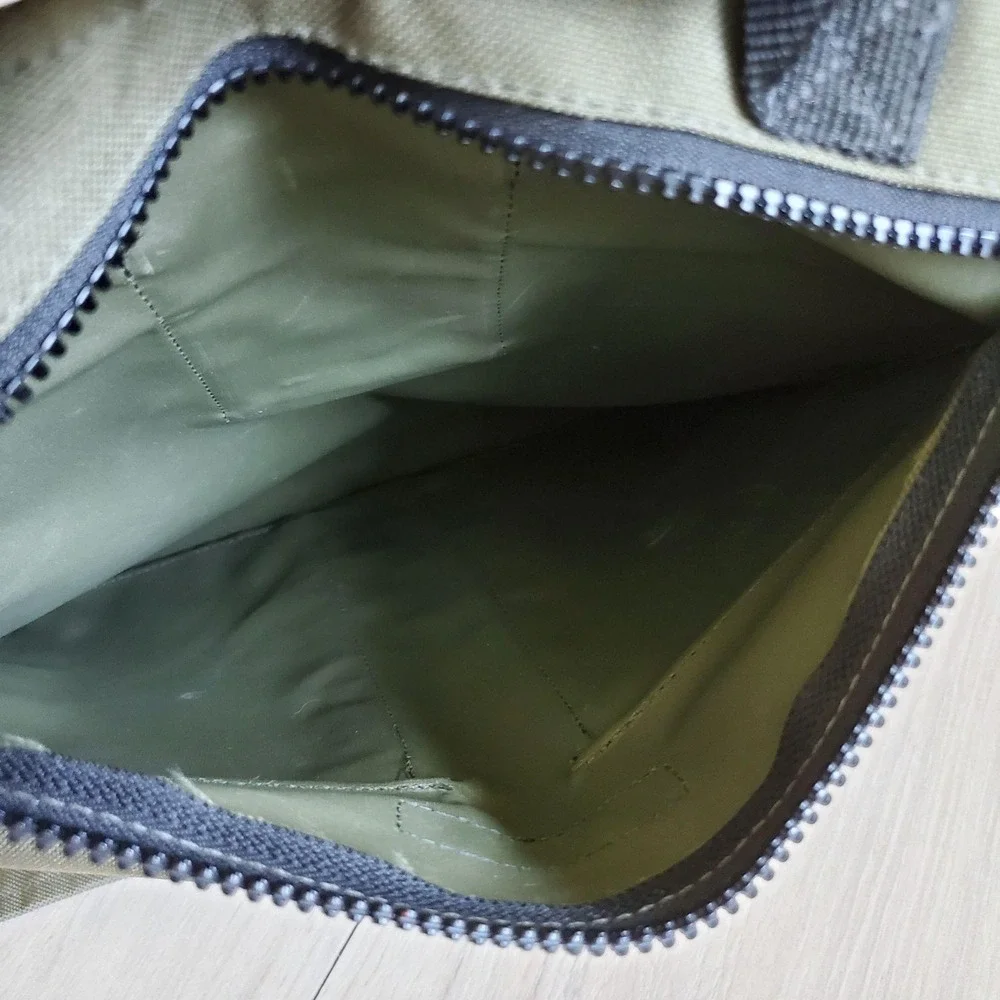 Yak Pak back panel