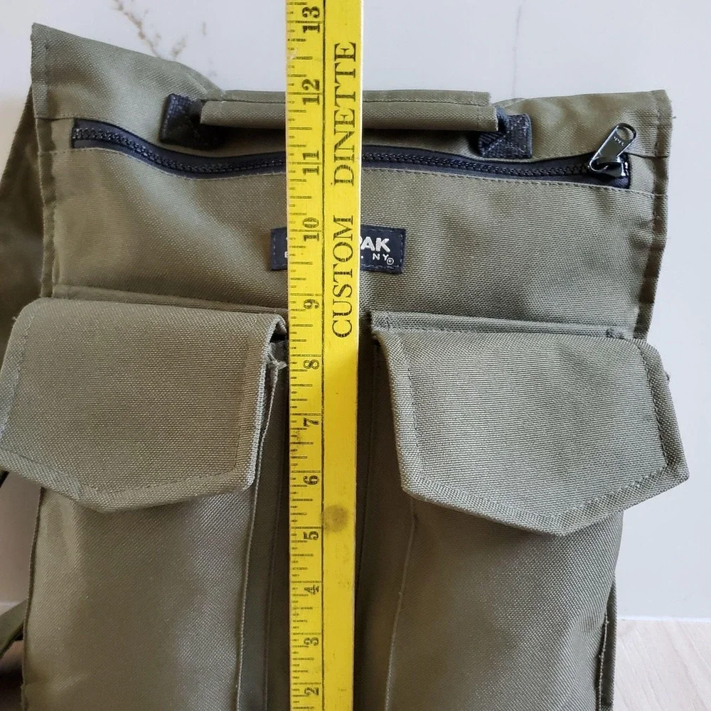 Yak Pak back panel
