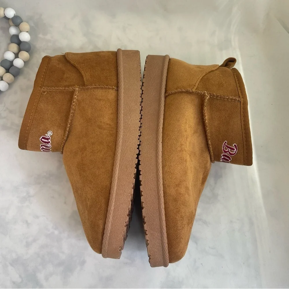 Foco Brown Boots with White Fur Lining women size 6