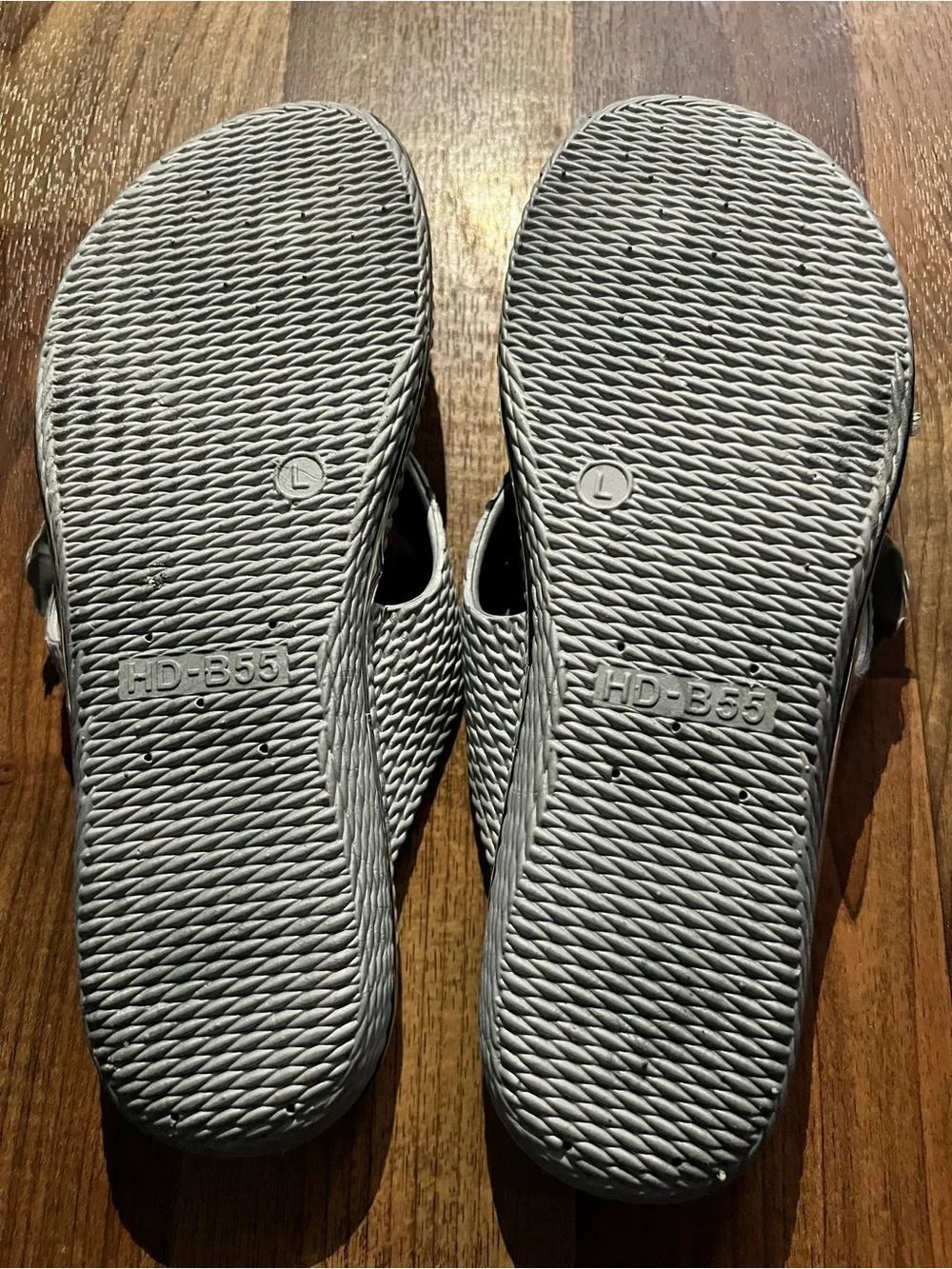 chatties light gray
