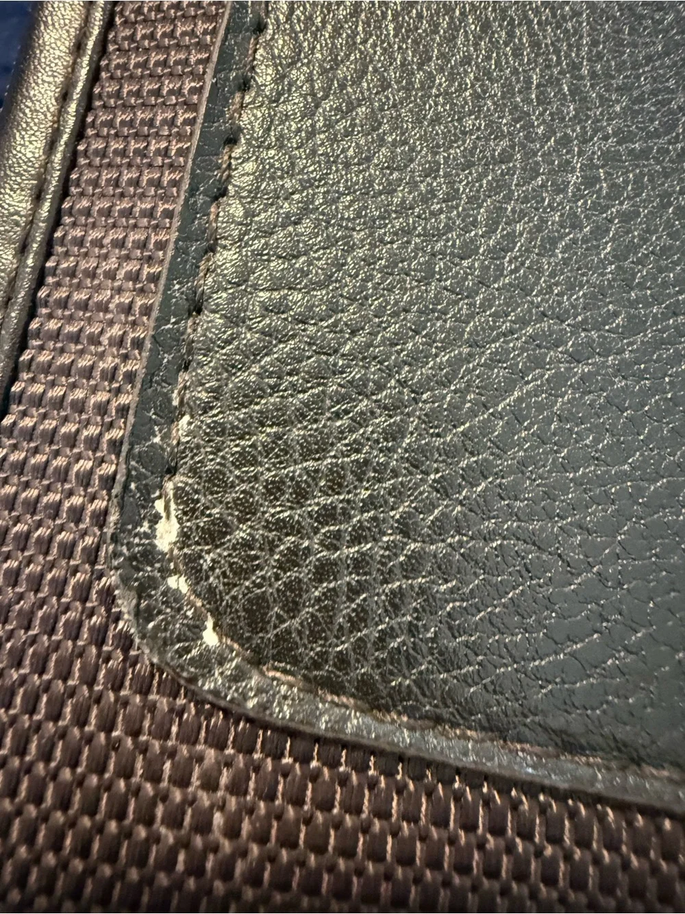 Montblanc compact messenger