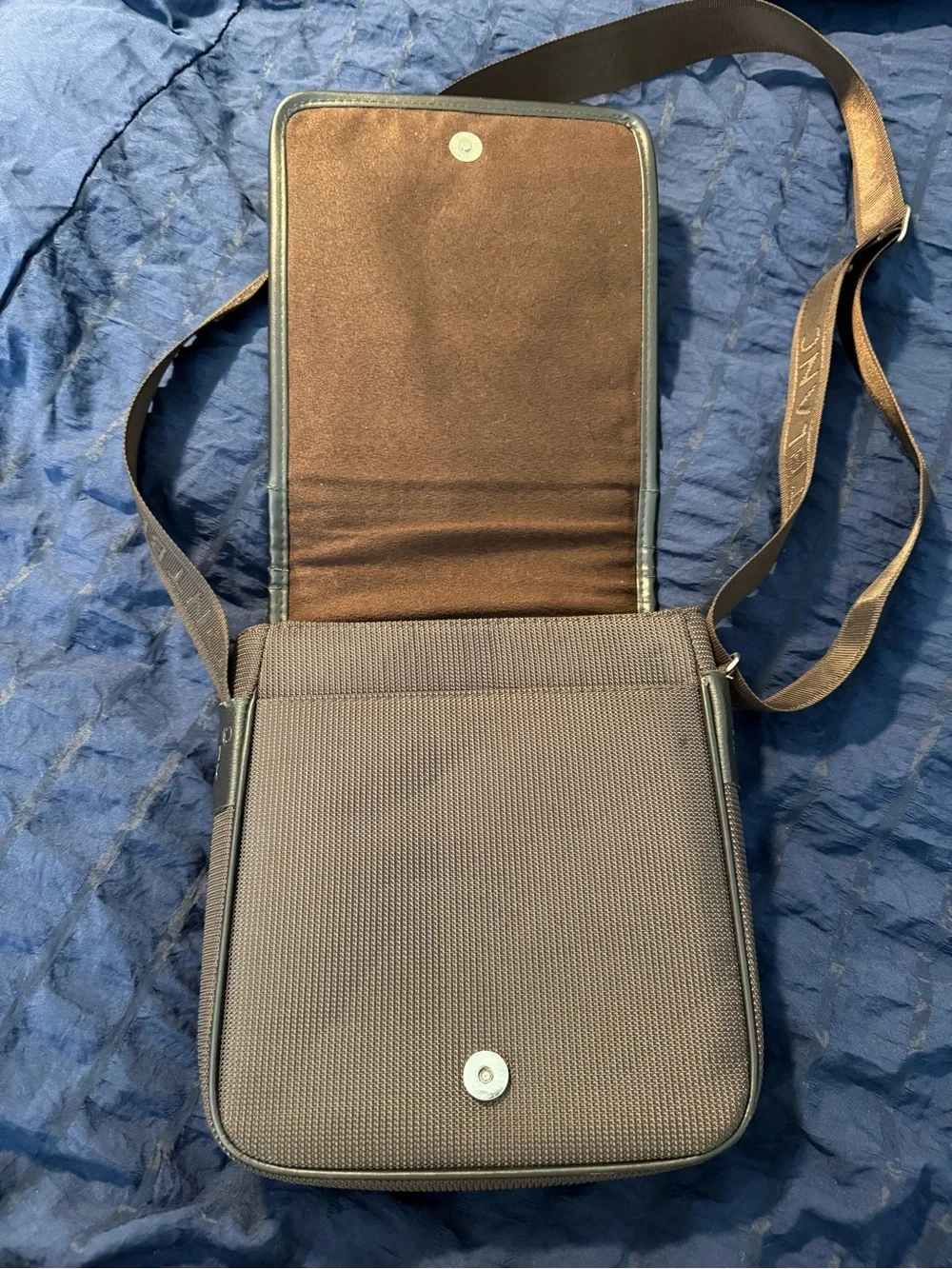 Montblanc compact messenger