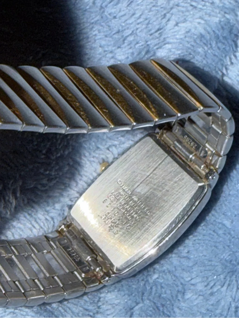 Citizen dress crown daily