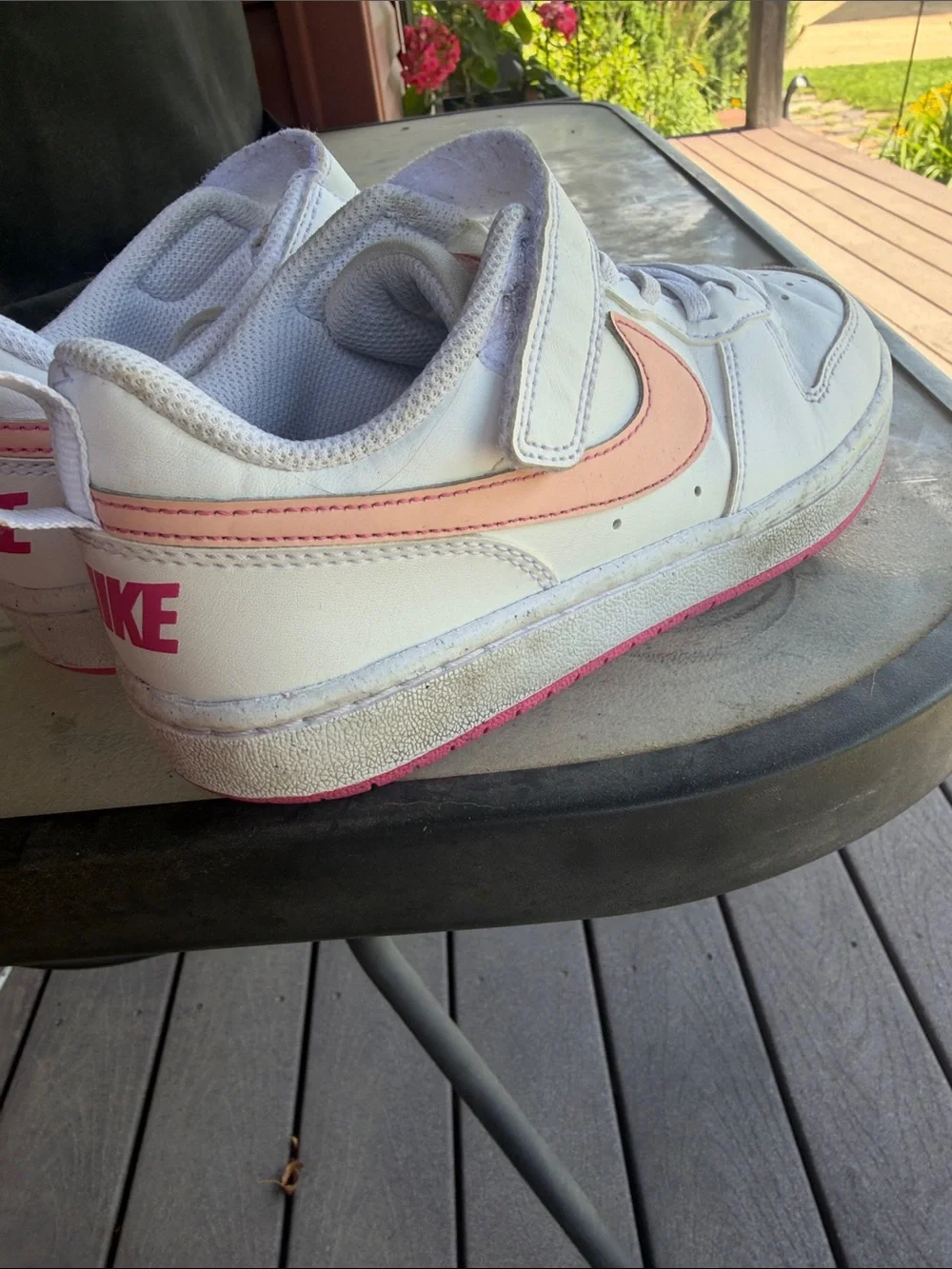 Nike low top