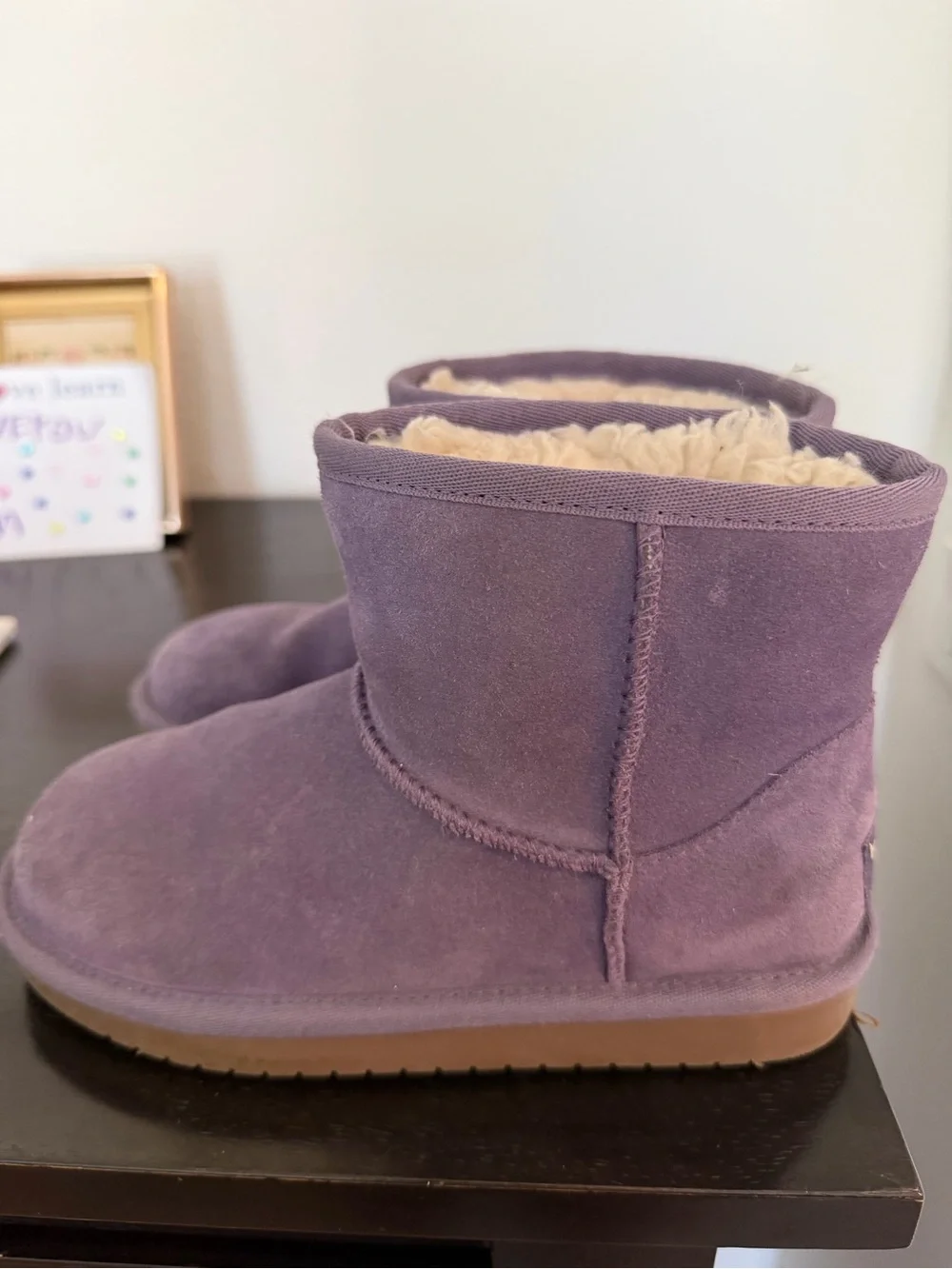 Koolaburra cozy shearling