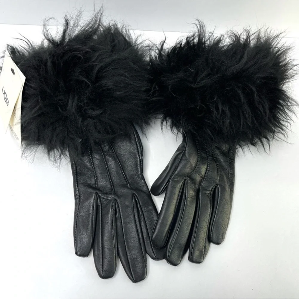 UGG Black Leather Gloves Fur Trim Black NEW Touchscreen Tech Size S