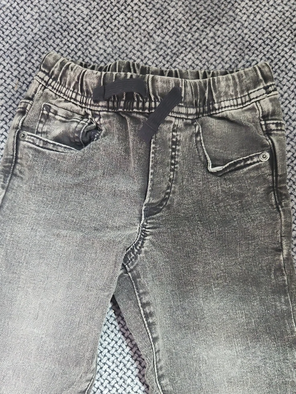 GAP slim cut