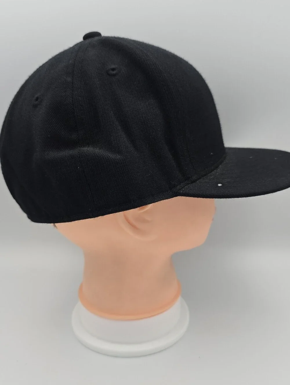N/A hat has