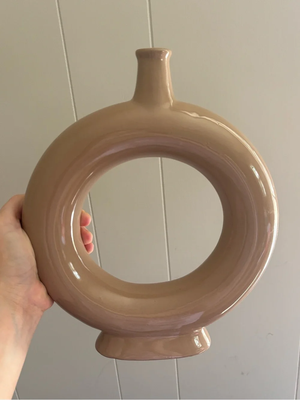 Modern Round Ceramic Vase in Dusty Rose