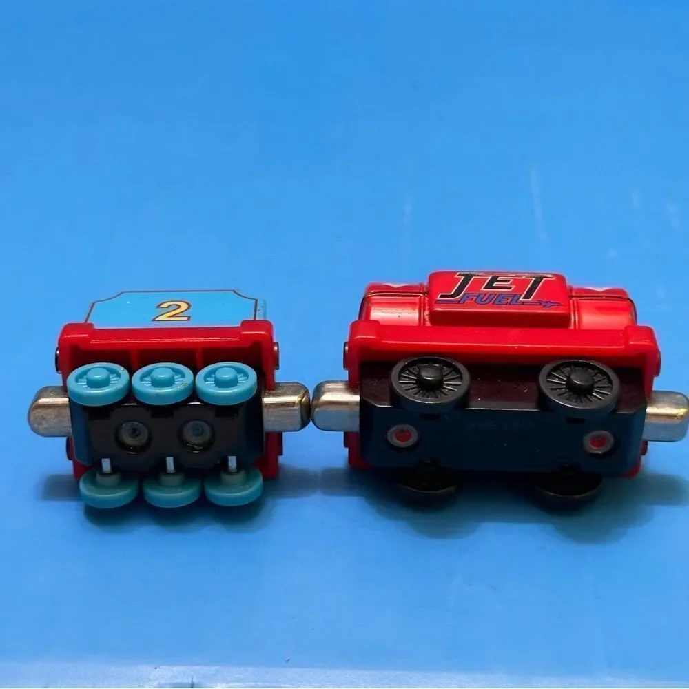 Thomas & Friends Jet Fuel Tanker & Gordon’s Tender Train