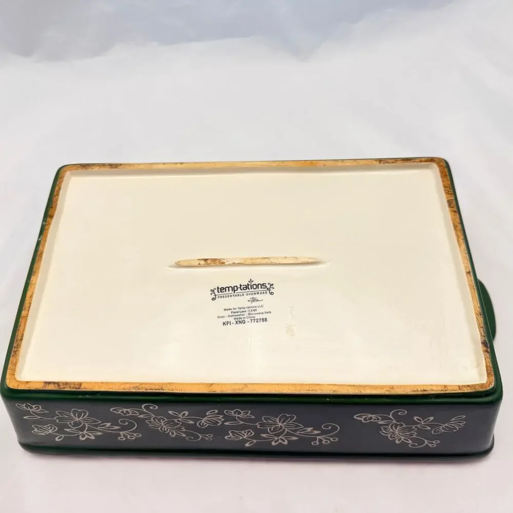 Temp-tations by Tara Floral Lace 3.5qt Ovenware Casserole Dish 772788 sm crack