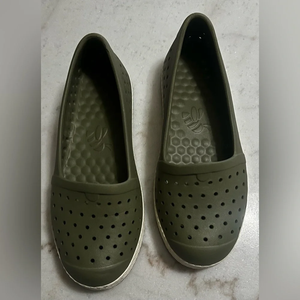 N/A stylish comfortable