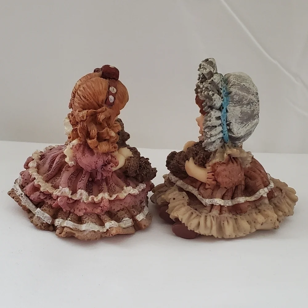 MRH vintage resin
