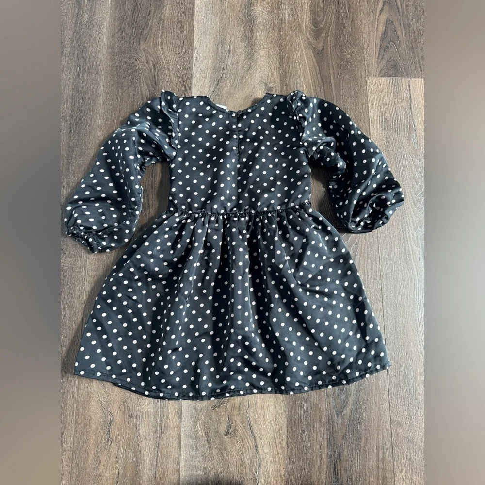 GAP Black Dress with White Polka Dots girl’s size 4T