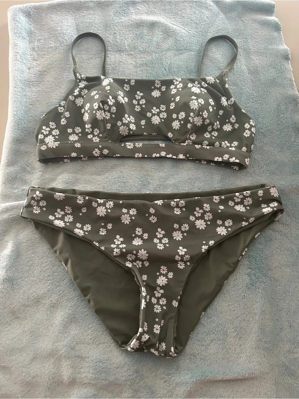 N/A swimsuit bikini