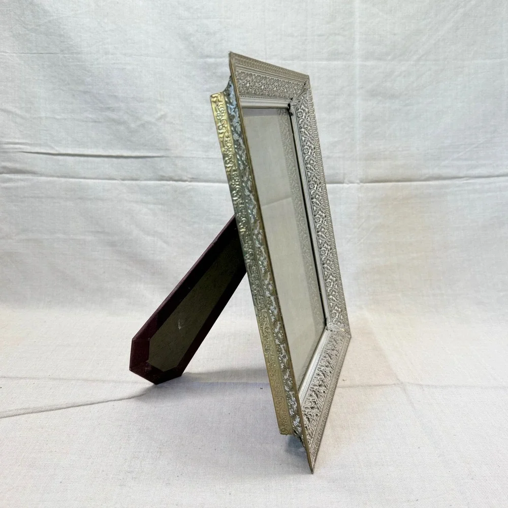 Vintage Ornate Filigree Metal Picture Frame White Gold Tone Floral 8x10 Easel