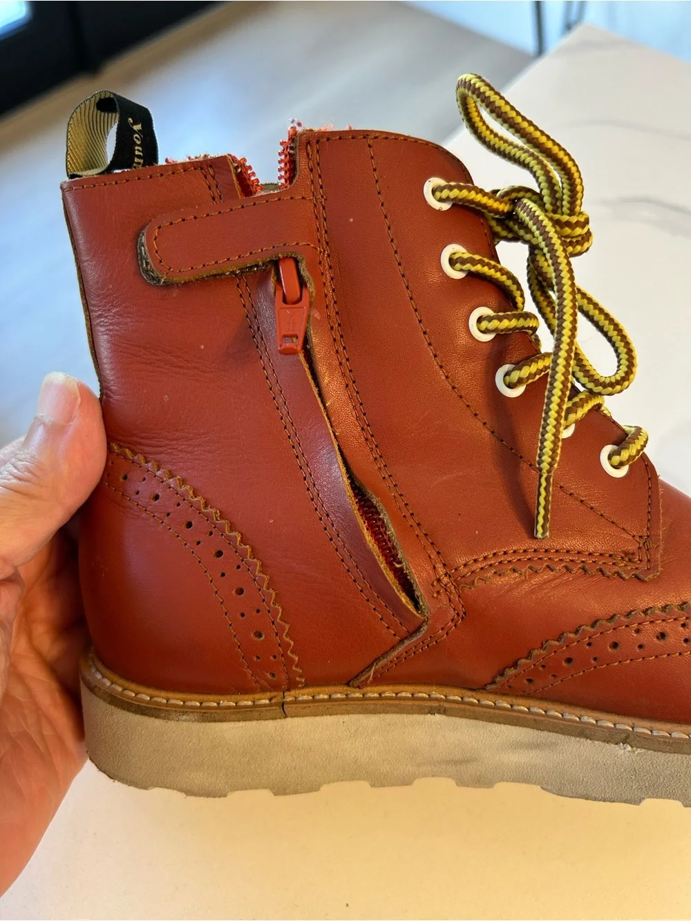 Young Soles “Sidney”Leather Lace-Up Boots. Made in Portugal Sz 33 Kids
