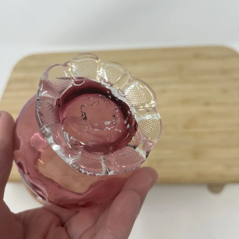 N/A cracks vase
