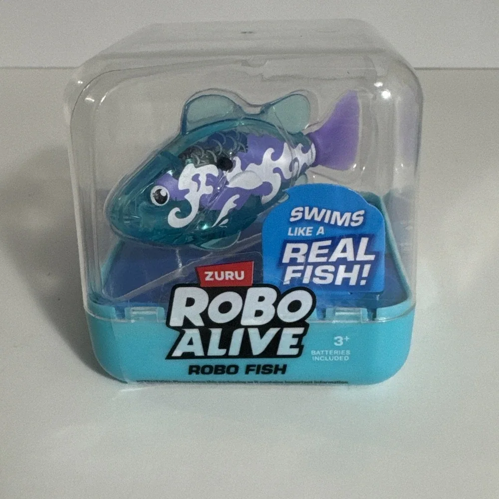 Zuru ROBO FISH Alive Teal Color Changing Water Swimming‎ Fish Toy SEALED E13D