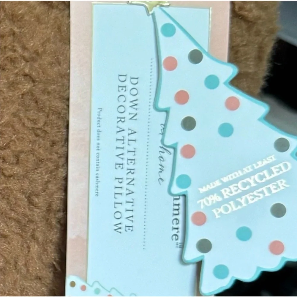 cupcakes & cashmere omg so