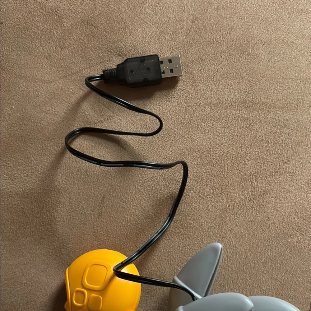 Amazon 🦀 adorable