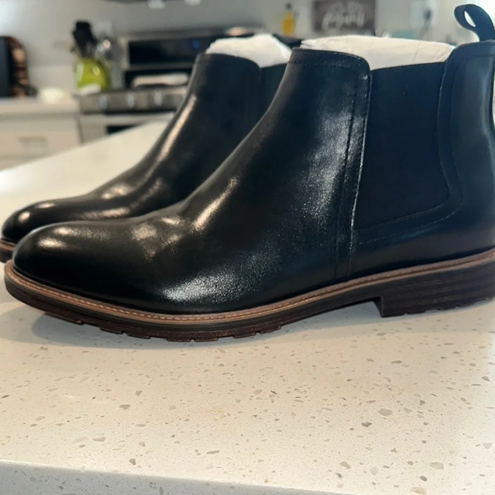 Steven By Steve Madden stylish black