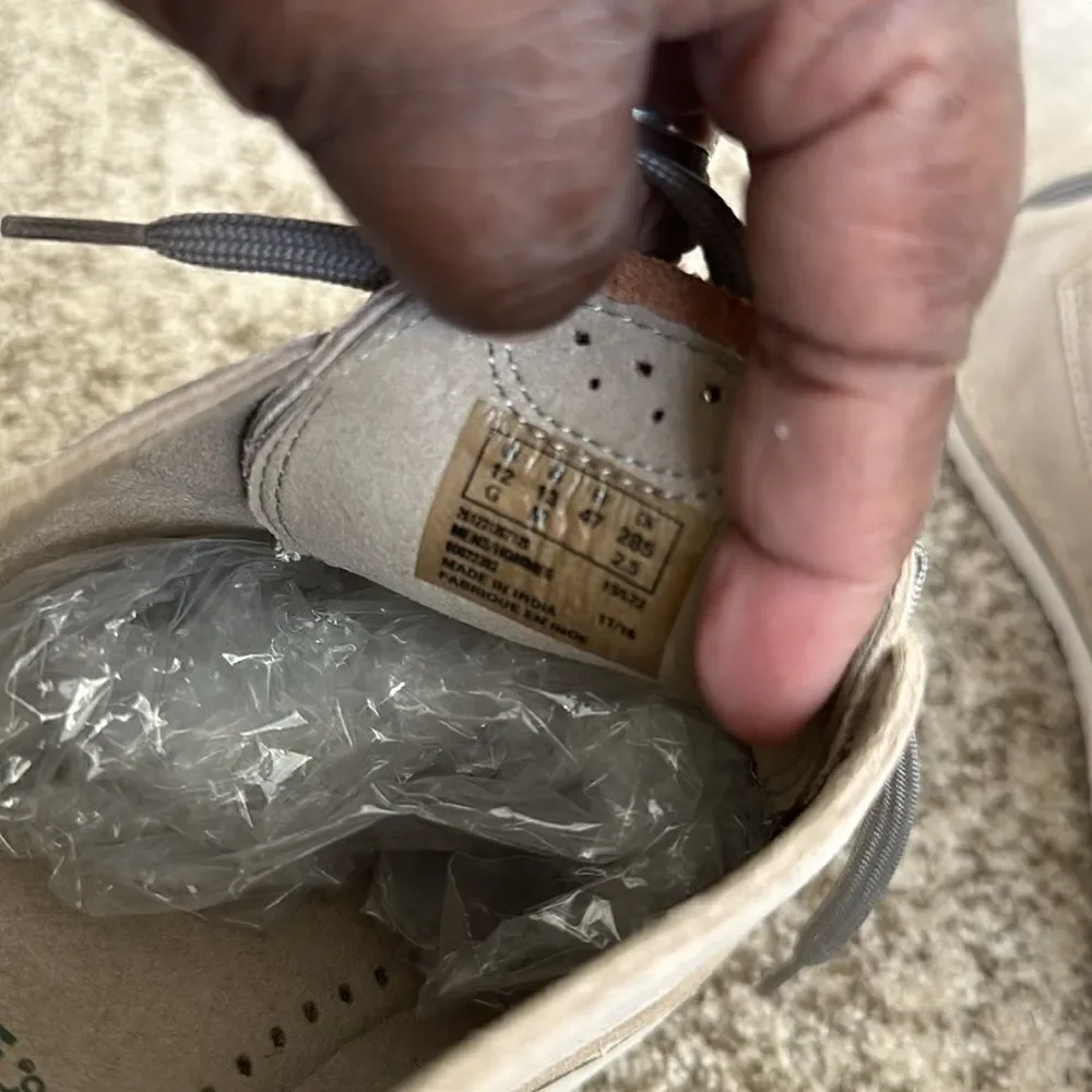 Clarks cream leather