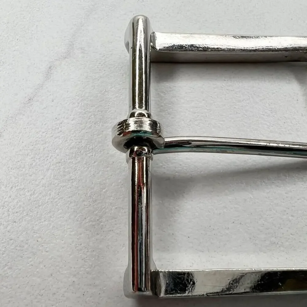 Unbranded silver tone