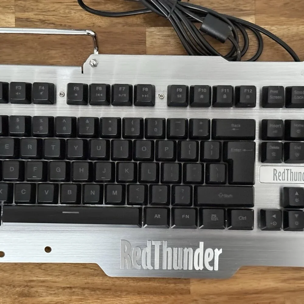 Red Thunder good preowned