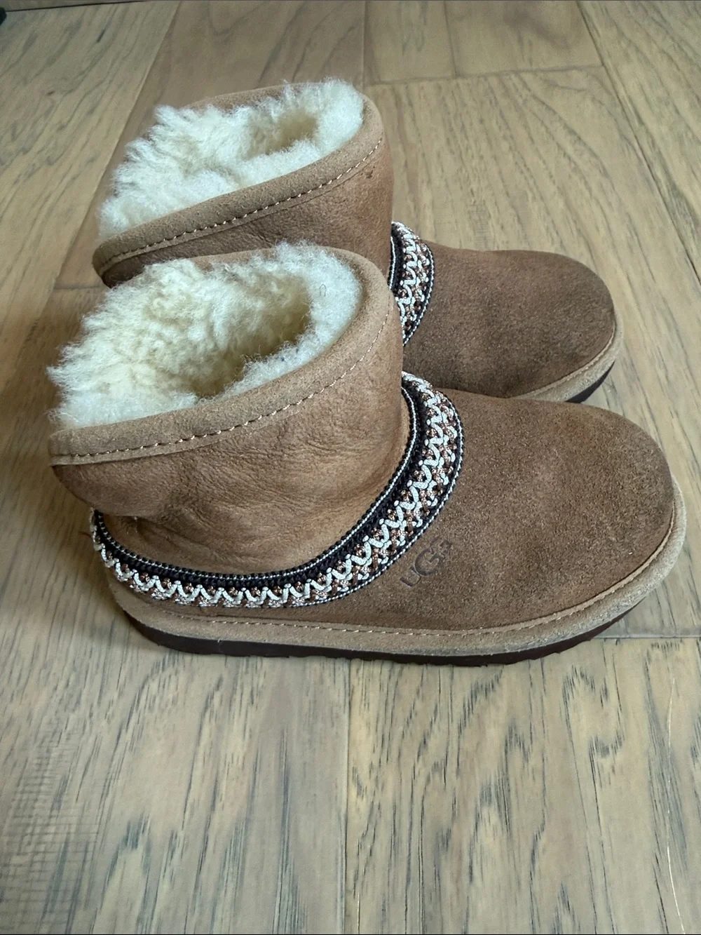 UGG classic height