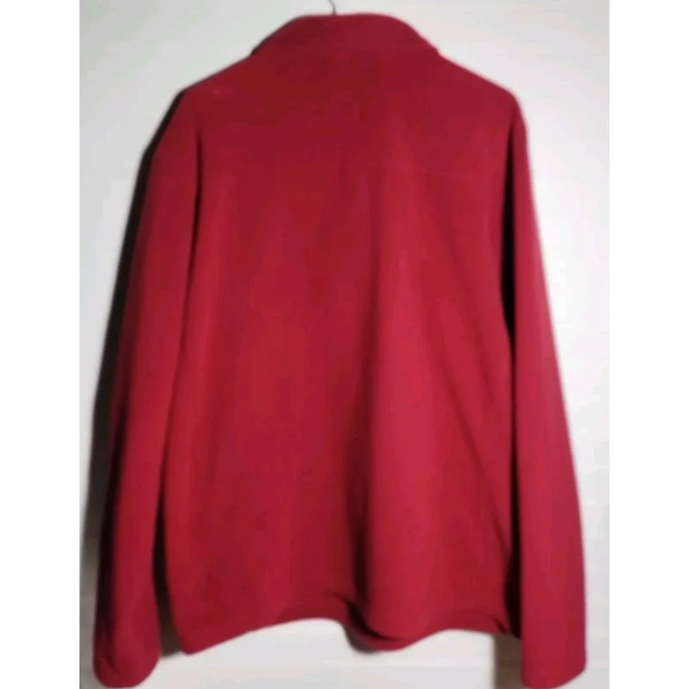 The North Face from see shoulder