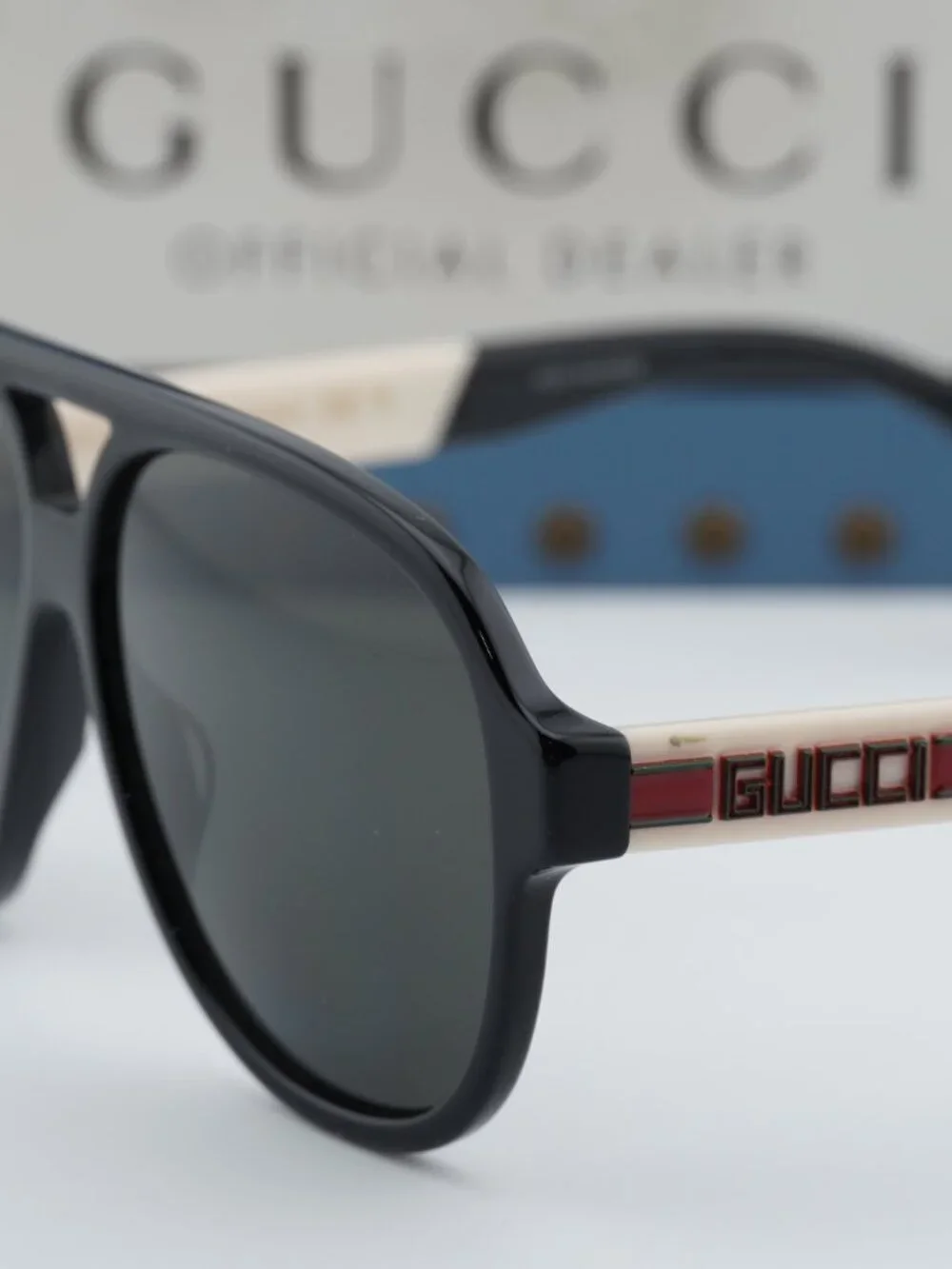 Gucci model gg0463s