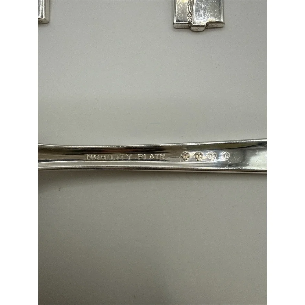 Oneida preowned excellent